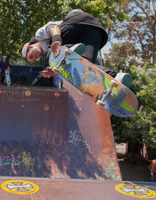 开云娱乐官网-全国青少年滑板锦标赛青春燃烧，中国青少年滑板锦标赛冠军